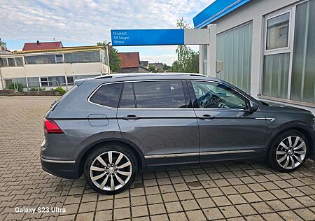 VW Tiguan Allspace Volkswagen 2.0 TSI 132kW DSG 4MOTION Hi...