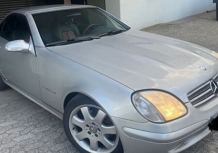 Mercedes-Benz SLK 200 KOMPRESSOR Final Edition*Tüv02.27