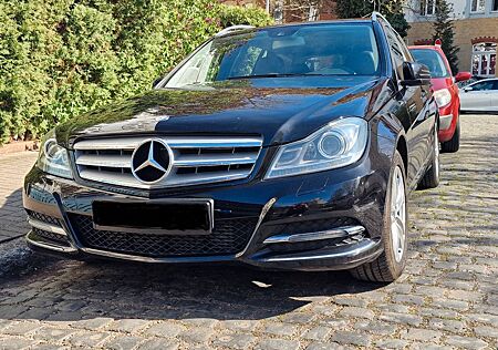 Mercedes-Benz C 200 BlueTECT CDI 7G-TRONIC *BI-Xenon*Navi