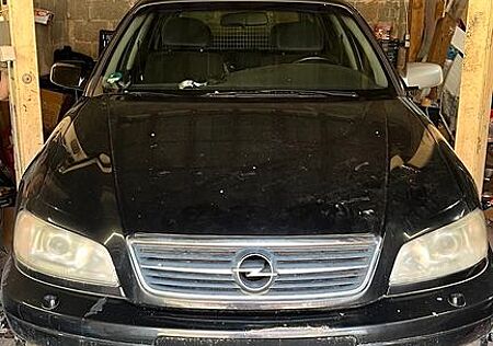 Opel Omega 2.2 16V Edition 2000 Edition 2000