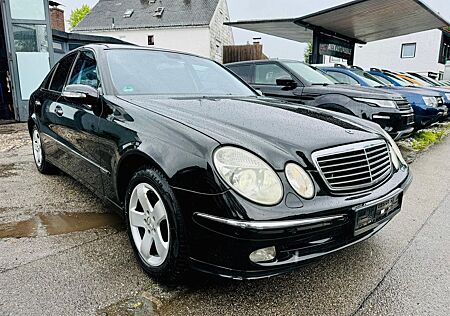 Mercedes-Benz E 220 CDI AVANTGARDE Leder Navi Xenon Pano