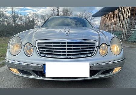 Mercedes-Benz E 220 CDI AVANTGARDE Avantgarde