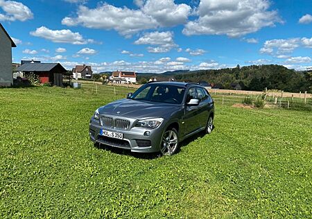 BMW X1 xDrive23d - 204 PS *Black Edition*