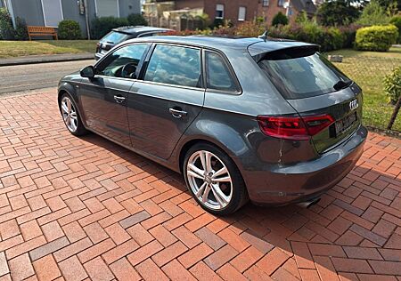 Audi A3 1.4 TFSI S line -Pano. Leder