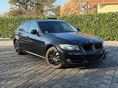 BMW 318d - Automatik-Klimaautomatik-Navi