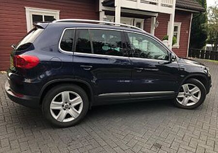 VW Tiguan Volkswagen 2.0 TDI Lounge Sport& Style