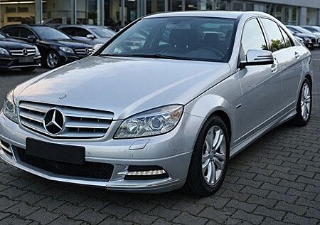 Mercedes-Benz C 180 CGI BlueEFF. AVANTG. Autom. Anhängerkuppl.