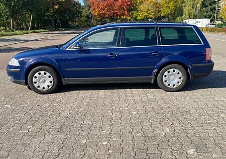 VW Passat Variant gebraucht kaufen VW Passat Variant Volkswagen 1.9TDI 74kW Basis Variant Basis