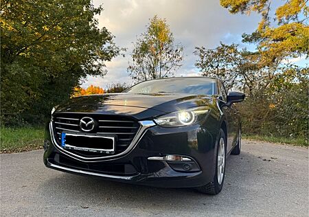 Mazda 3 2.0 SKYACTIV-G 120 mit komplette W+S Reifenset