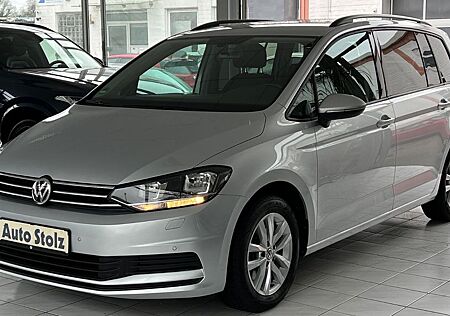 VW Touran Volkswagen COMFORTLINE BMT NAVI SITZHZ TEMPO 1-HAND