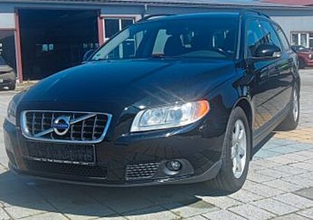Volvo V70 2.0 -