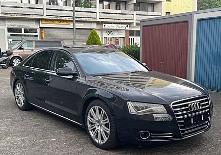 Audi A8 4.2 TDI tiptronic Quattro Exclusive Matrix