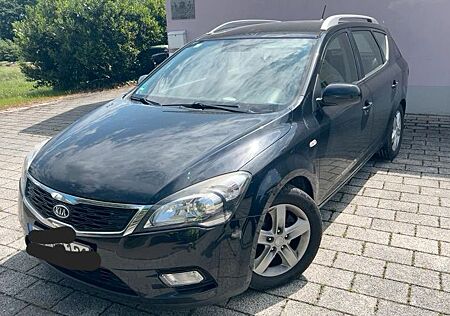 Kia Cee'd Ceed 1.4 CVVT Vision, 66KW, ATM bei 91.500 .KM!!