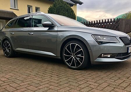 Skoda Superb 2.0 Combi L&K TDI 140kW DSG PANO AHK
