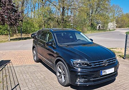VW Tiguan Volkswagen 2.0 TDI SCR 140kW DSG 4MOT IQ.R-Line