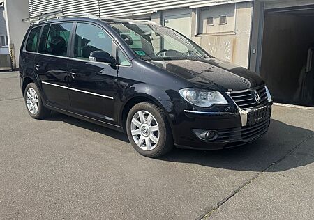 VW Touran Volkswagen 2.0 TDI 125 kW DSG DPF Highline Highline