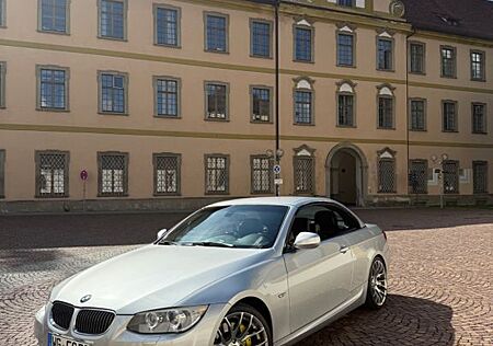 BMW 335 i e93 Cabrio M-Paket LCI/DKG/ Individual