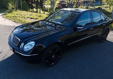 Mercedes-Benz E 200 KOMPRESSOR ELEGANCE Elegance