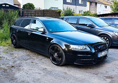 Audi S6 4F 5.2 V10