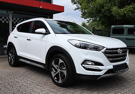 Hyundai Tucson Premium 4WD Automatik/Navi/AHK/SR&WR