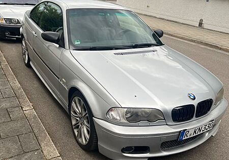 BMW 330Ci -