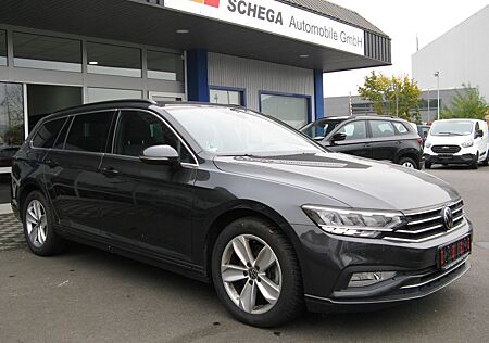 VW Passat Variant Volkswagen 2.0 TDI LED P-SSD NAVI AHK KAM 1H