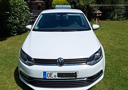 VW Polo Volkswagen 1.2 TSI 66kW BMT Highline weiß