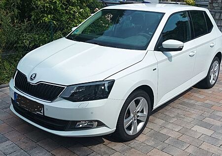 Skoda Fabia 1.2l TSI 66kW Drive Drive