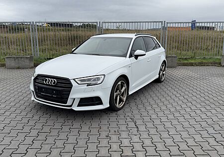Audi A3 2.0 TFSI Quatt. S-Line Selection/LED/PDC/SHZ/