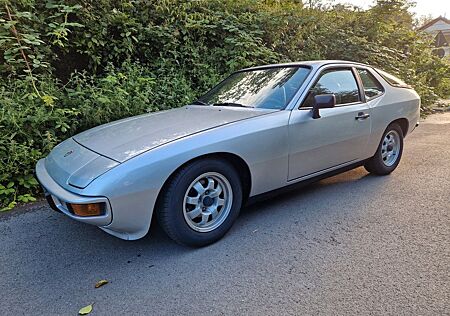 Porsche 924