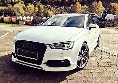 Audi A3 Limousine S line, Top Zustand, Scheckheftgepf