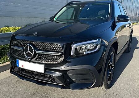 Mercedes-Benz GLB 200 DCT -
