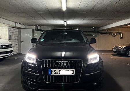 Audi Q7 3.0 TDI V6 (DPF) QUATTRO S-LINE*7-SITZ*BOSE