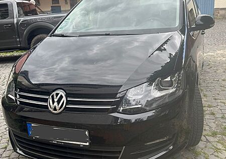 VW Sharan Volkswagen 2.0TDI 7-Sitzer130kW DSG Vollausstattung