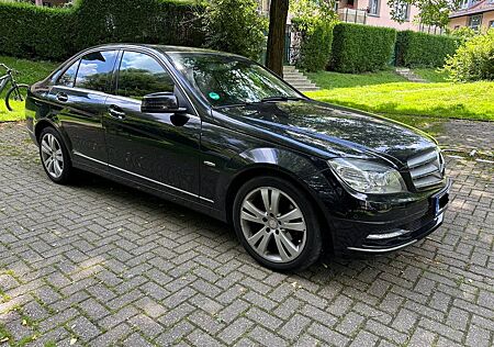 Mercedes-Benz C 180 CGI BlueEFFICIENCY AVANTG. Autom. AVAN...