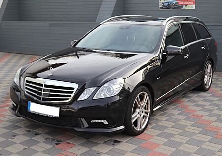 Mercedes-Benz E 350 E-KlasseKombi CDI AMG Line +AHK+PANO+