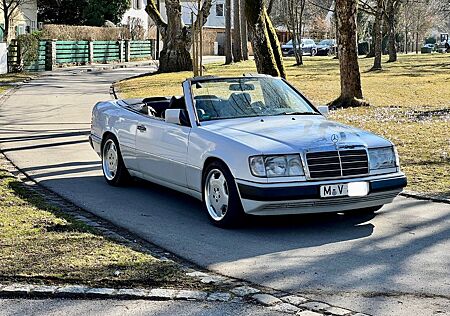 Mercedes-Benz 300 CE-24 Cabriolet W124 Getrag Sportgetriebe