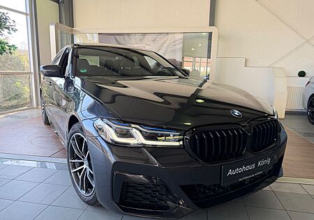 BMW 520 i M Sport Head Up / Laser / Kamera