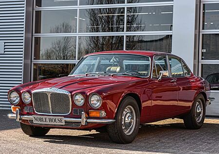 Jaguar Daimler Double Six Series 1 SWB (1 of 11!)