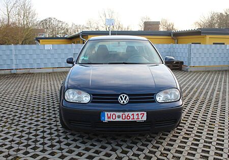 VW Golf Volkswagen 1.9TDI 74 kW Basis