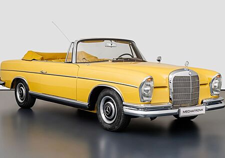 Mercedes-Benz 300 W112 SE Cabriolet