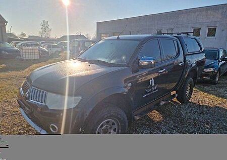 Mitsubishi L200 ...4x4...Koffer