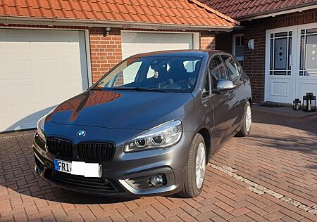 BMW 2er Active Tourer 220i