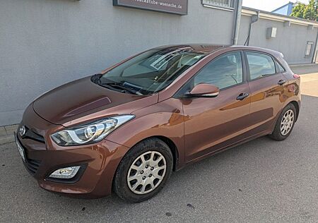 Hyundai i30 1.4 Classic, fahrbereit, TÜV bis 12/2026