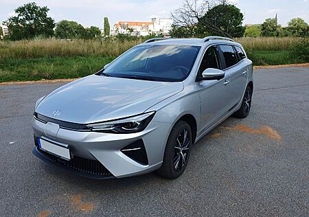 MG MG5 Maximale Reichweite Luxury LED NAVI 380 km