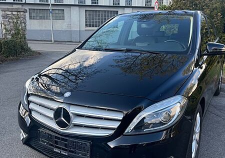 Mercedes-Benz B 180 B CDI-Leder-Navi-Xenon!!