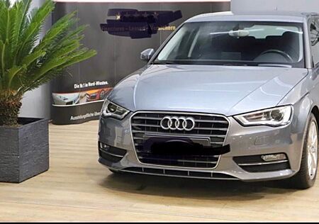 Audi A3 1.2 TFSI S tronic Ambition Sportback Ambition
