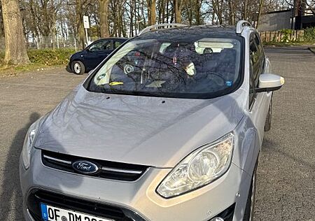 Ford Grand C-Max 1,6 EcoBoost 110kW Titanium Titanium