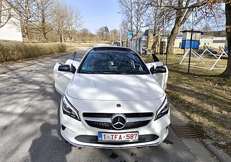 Mercedes-Benz CLA 180 -