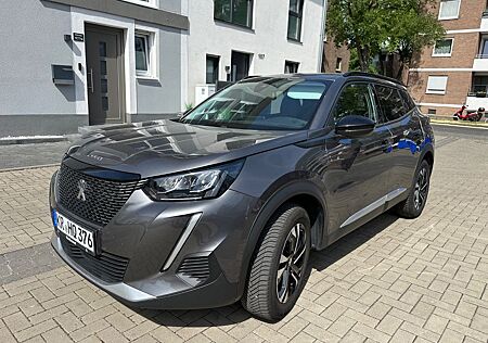 Peugeot 2008 BlueHDi Allure Automat Kamera Teilleder PDC